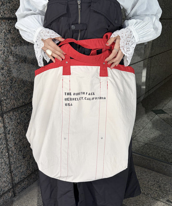 ばるたんさんの「BEAMS WOMEN｜ナイロン フィッシング ベスト アレンジ ワンピース」を使ったコーディネート