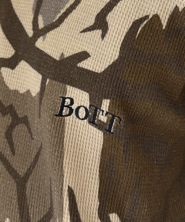 マツミヤさんの「BEAMS WOMEN｜noeyedia / メガネ "NE-470"」を使ったコーディネート