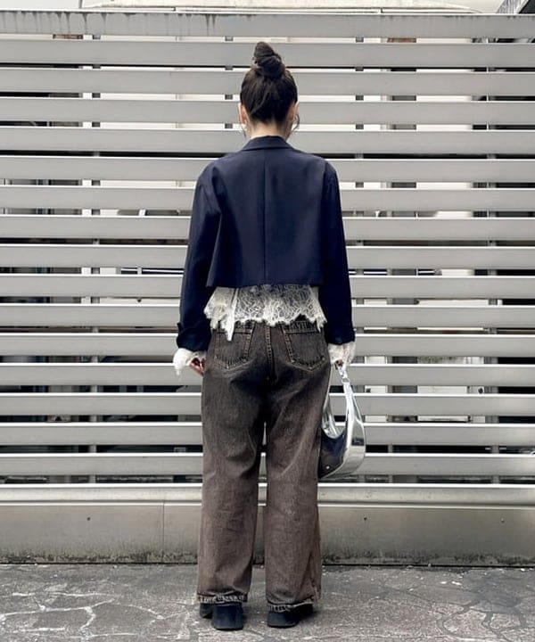 カタヤマ アヤさんの「BEAMS WOMEN｜2ボタン W クロップド ジャケット」を使ったコーディネート