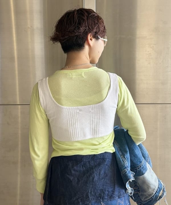 みりさんの「ワイドショート ダメージ デニム ジャケット」を使ったコーディネート