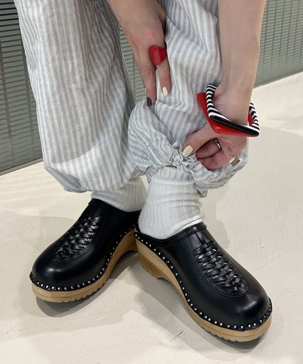 清水 彩乃さんの「BEAMS WOMEN｜Nd_Troentorp_SP」を使ったコーディネート