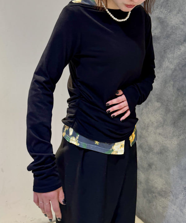 reinaさんの「BEAMS WOMEN｜アシメ ネック ドレープ」を使ったコーディネート