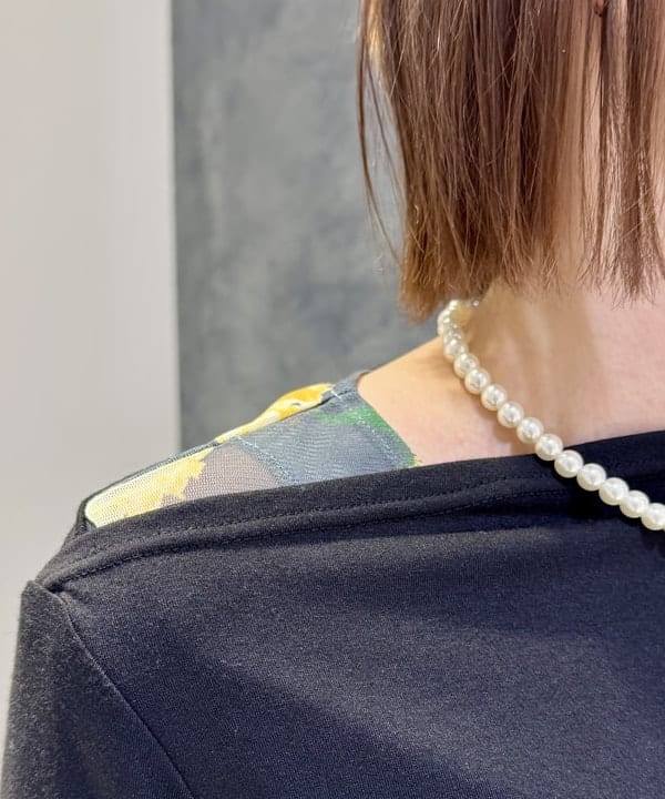 reinaさんの「BEAMS WOMEN｜アシメ ネック ドレープ」を使ったコーディネート