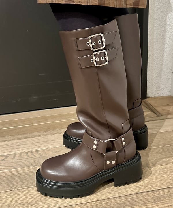 早川 萌子さんの「BEAMS WOMEN｜マドラス チェック ショーツ」を使ったコーディネート