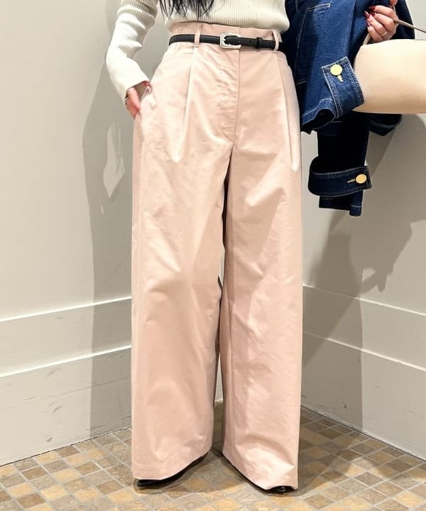 大槻 まひろさんの「BEAMS WOMEN｜Traditional Weatherwear / Malton デニムブルゾン」を使ったコーディネート