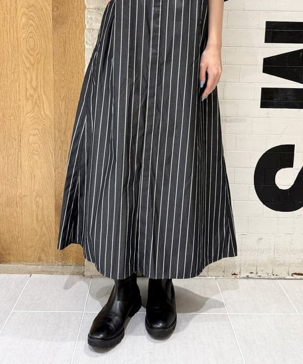 ヒライさんの「BEAMS WOMEN｜Traditional Weatherwear / Malton デニムブルゾン」を使ったコーディネート