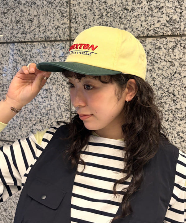 ばるたんさんの「BEAMS WOMEN｜maturely / ボーダー オープン ショルダー ロングスリーブ カットソー」を使ったコーディネート