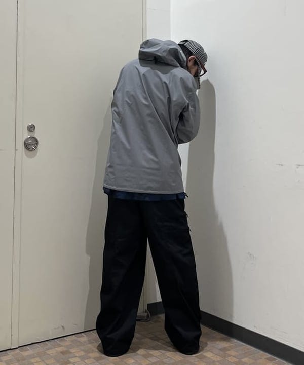 菊田 悠さんの「BEAMS WOMEN｜ARC&rsquo;TERYX / Beta SL Jacket」を使ったコーディネート