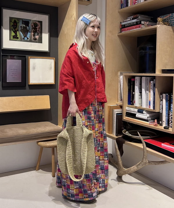 ando naoさんの「BEAMS WOMEN｜リネン ソリッド ショートスリーブ」を使ったコーディネート