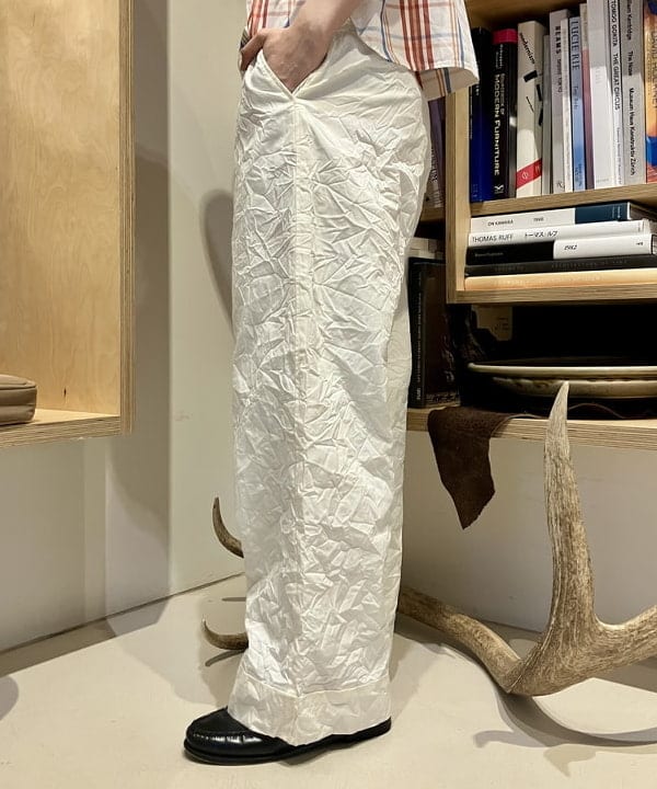 小原 もこさんの「BEAMS WOMEN｜マドラス チェック ブルゾン」を使ったコーディネート