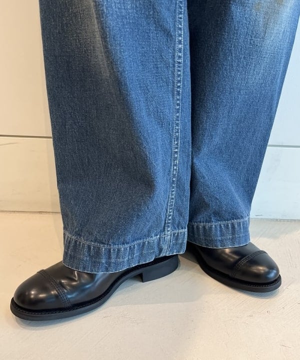 ミナミマリコさんの「BEAMS WOMEN｜シアー ナンバリング フットボール」を使ったコーディネート