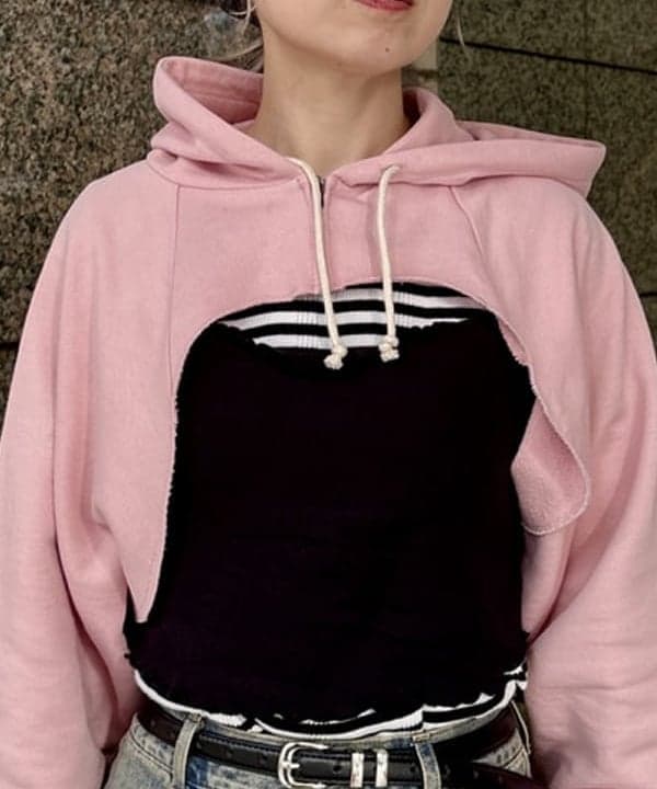 YABUさんの「BEAMS WOMEN｜デニム ハーフ パンツ」を使ったコーディネート