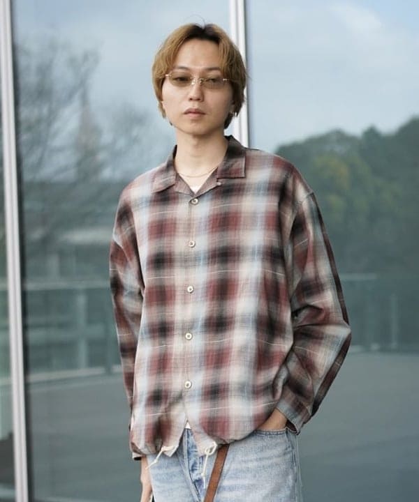 SUDOさんの「BEAMS WOMEN｜【EXCLUSIVE】LEVI&rsquo;S(R) / 501（R） RELAXED LENGTH28」を使ったコーディネート