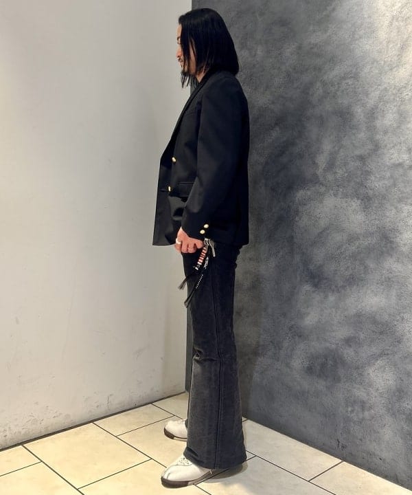 IHA(イハ)さんの「BEAMS WOMEN｜4B Double Breasted Blazer Wool」を使ったコーディネート