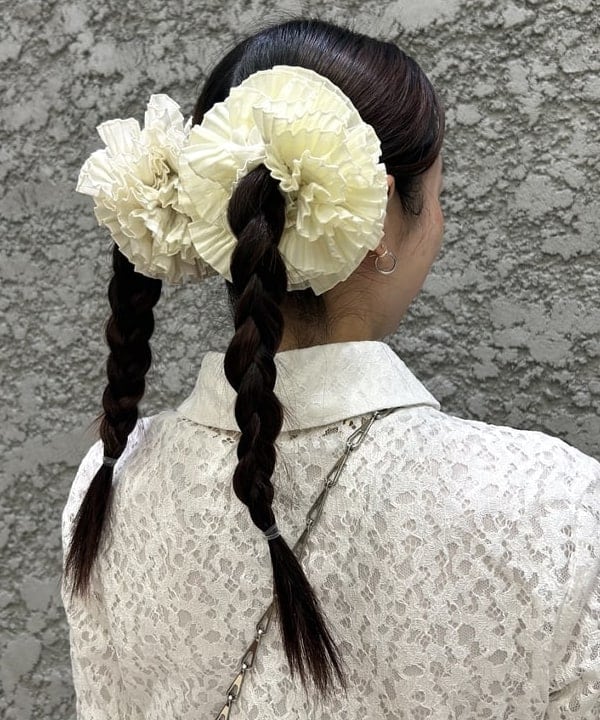 ササキさんの「BEAMS WOMEN｜GHOSPELL / Vida Lace Shirt」を使ったコーディネート