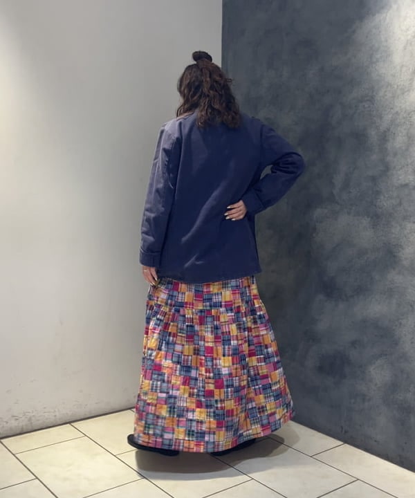 モモさんの「BEAMS WOMEN｜ボーイ エンブロイダリー クルー Tシャツ」を使ったコーディネート