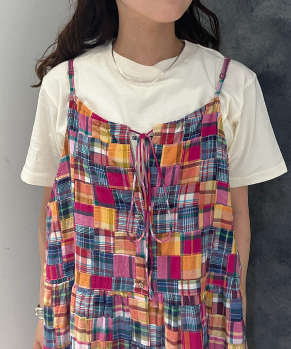 モモさんの「BEAMS WOMEN｜ボーイ エンブロイダリー クルー Tシャツ」を使ったコーディネート