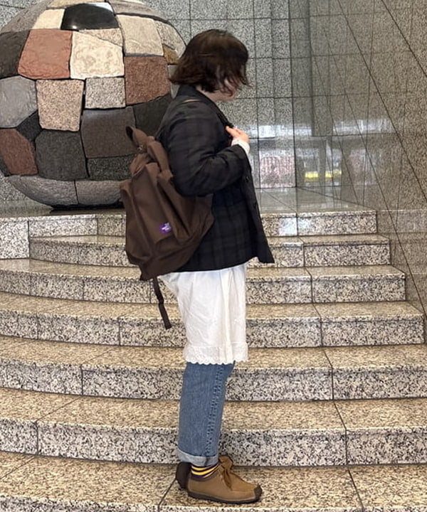 イガラシさんの「BEAMS WOMEN｜チェック ダブル ジャケット」を使ったコーディネート