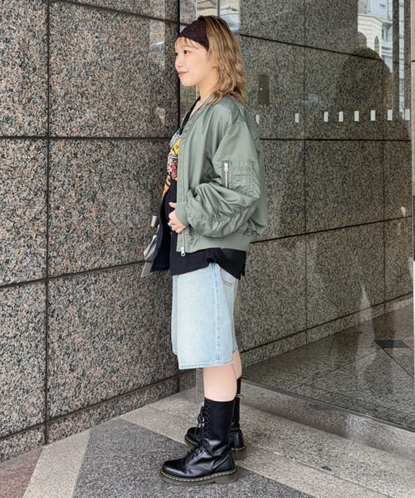 まゆちゃんさんの「BEAMS WOMEN｜ギャザー アーム MA-1」を使ったコーディネート