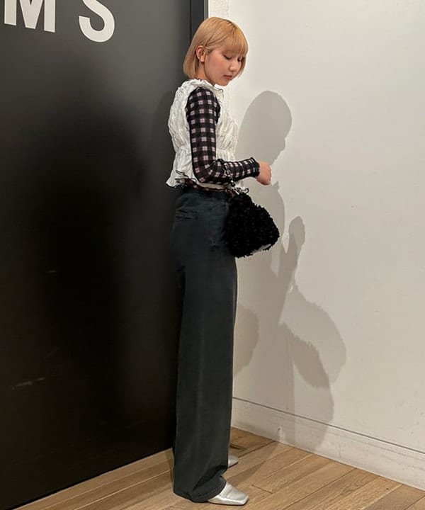 佐藤 亜美さんの「BEAMS WOMEN｜ｷｬｾfroufrouBsp」を使ったコーディネート