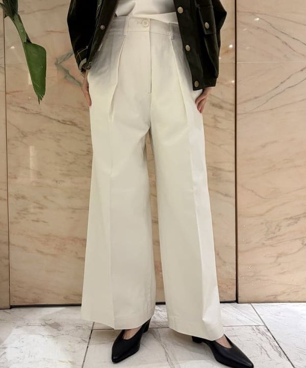 茂野 真楓さんの「BEAMS WOMEN｜【別注】Barbour / SPEY ジャケット」を使ったコーディネート