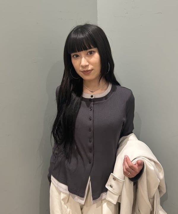 大槻 まひろさんの「BEAMS WOMEN｜YOUNG&OLSEN / ショルダー トートバッグ M」を使ったコーディネート