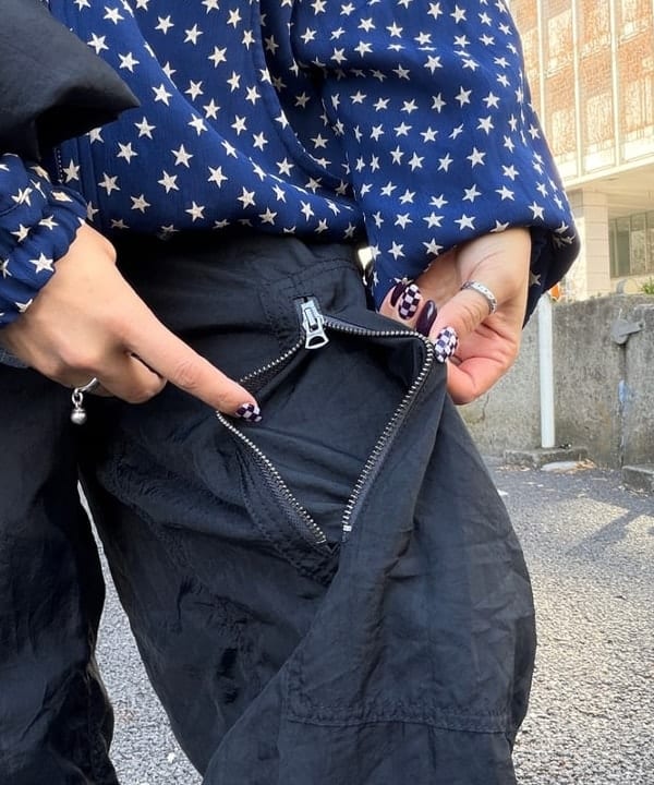 Heg.さんの「BEAMS WOMEN｜ナイロン オックス ミリタリー ブルゾン」を使ったコーディネート