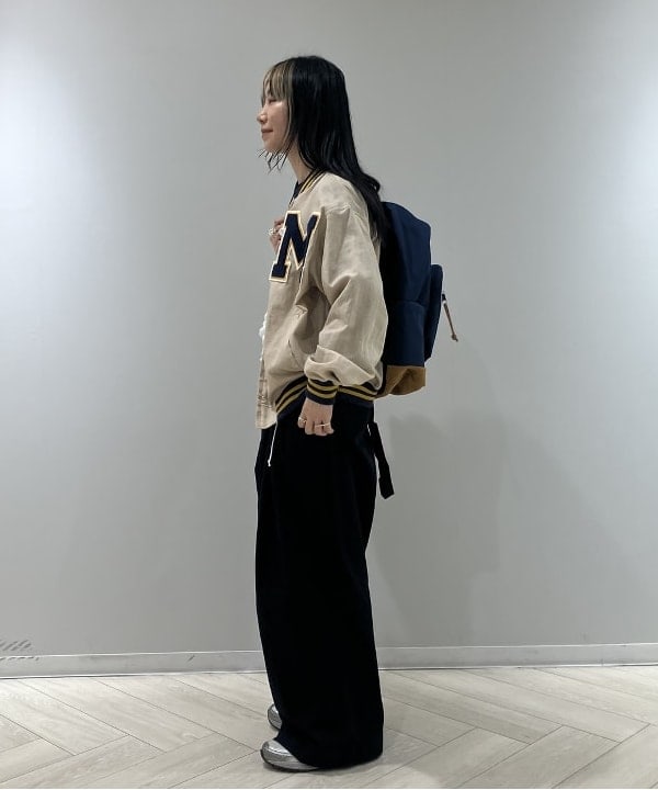 にしだてさんの「BEAMS WOMEN｜【別注】JANSPORT &times; EASTPAK / Hybrid Pack」を使ったコーディネート