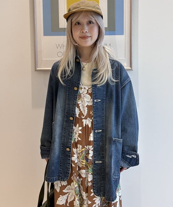 ando naoさんの「BEAMS WOMEN｜【別注】Winner Caps / スエード &times; ツイル キャップ」を使ったコーディネート