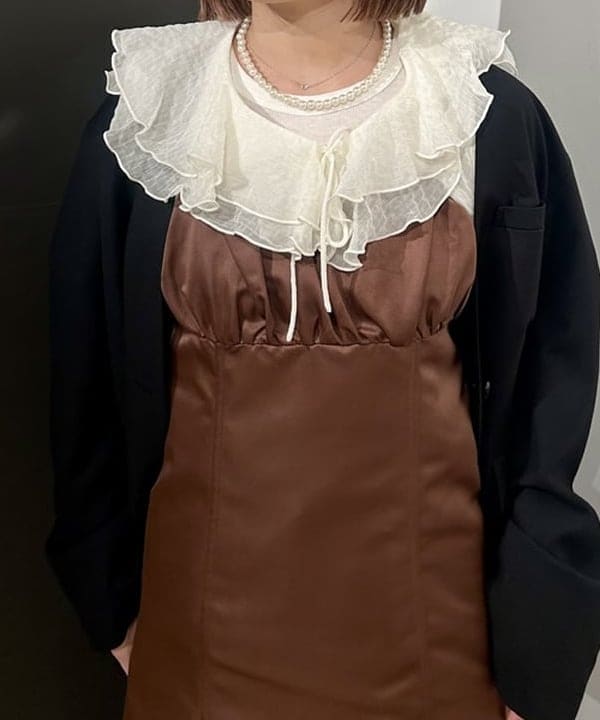 早川 萌子さんの「BEAMS WOMEN｜1タック ストレート パンツ | 新生活・通勤・通学・オフィスカジュアル・オンオフ兼用・好印象コーデ」を使ったコーディネート