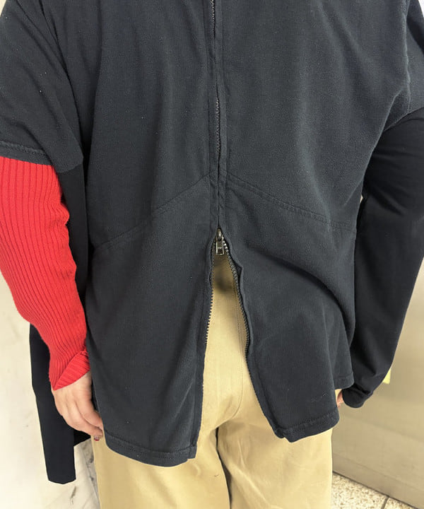 大石彩可さんの「BEAMS WOMEN｜ワイド タック チノ パンツ」を使ったコーディネート