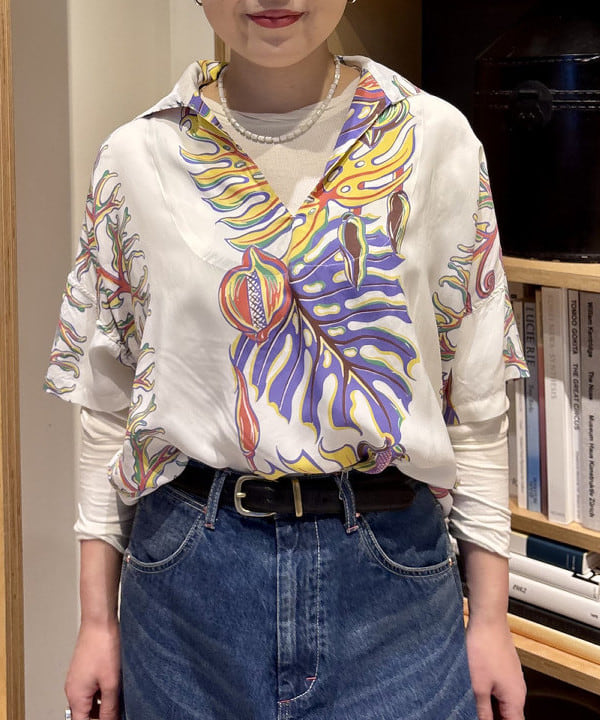 吉野 多恵さんの「BEAMS WOMEN｜【別注】BIGMAC / リペア スカート」を使ったコーディネート