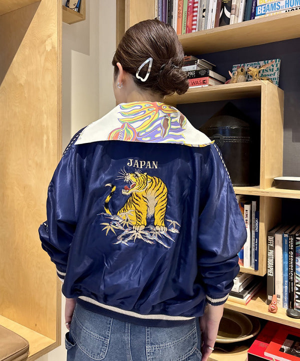 吉野 多恵さんの「BEAMS WOMEN｜【別注】BIGMAC / リペア スカート」を使ったコーディネート