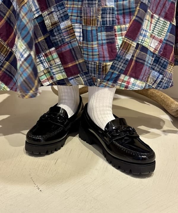 吉野 多恵さんの「BEAMS WOMEN｜ティーダブ スリー ボタン ブレザー」を使ったコーディネート