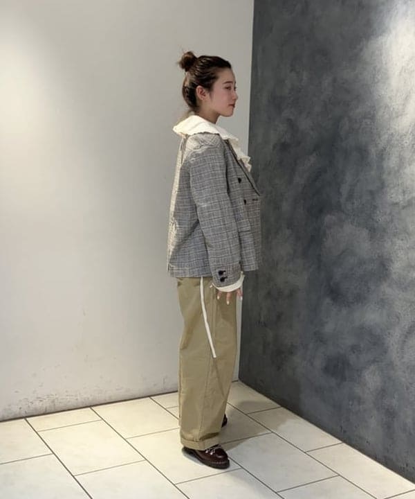 モモさんの「BEAMS WOMEN｜チェック ダブル ジャケット」を使ったコーディネート