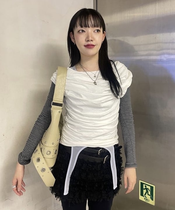 rinnaさんの「BEAMS WOMEN｜スタッズ ベルト バッグ」を使ったコーディネート