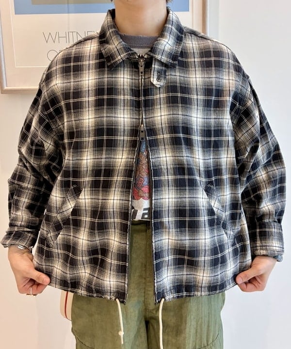 木村 梨香さんの「BEAMS WOMEN｜マドラス チェック ブルゾン」を使ったコーディネート