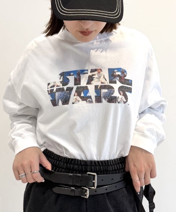 松本 佳菜子さんの「BEAMS WOMEN｜ワイド ダブル バックル ベルト」を使ったコーディネート