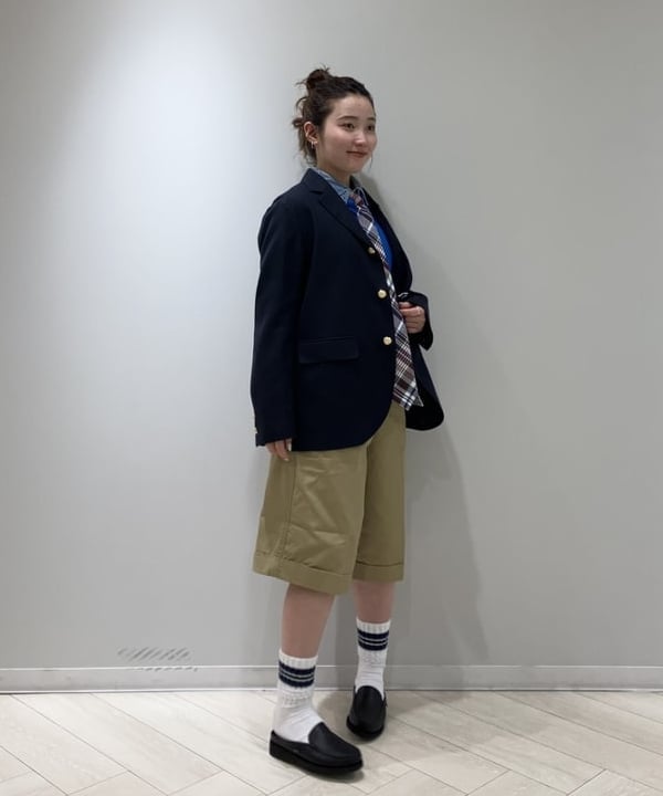 モモさんの「BEAMS WOMEN｜ティーダブ スリー ボタン ブレザー」を使ったコーディネート