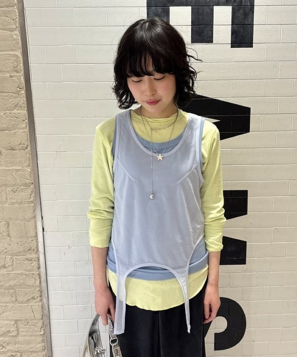 amaさんの「BEAMS WOMEN｜JW PEI / Harlee shoulder bag SILVER」を使ったコーディネート