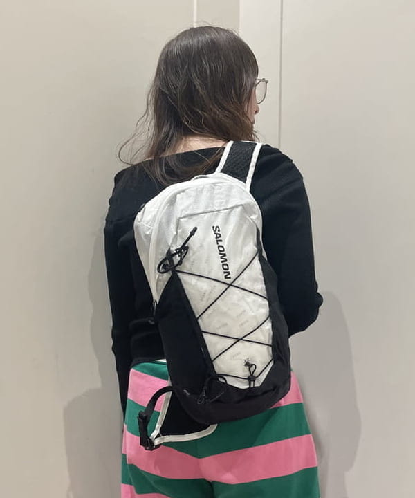 reiさんの「BEAMS WOMEN｜リブ オフショルダー ニット」を使ったコーディネート