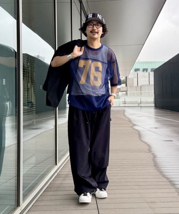 BAKU(東江 漠)さんの「BEAMS WOMEN｜ワイドフィット テック ブレザー（撥水）」を使ったコーディネート