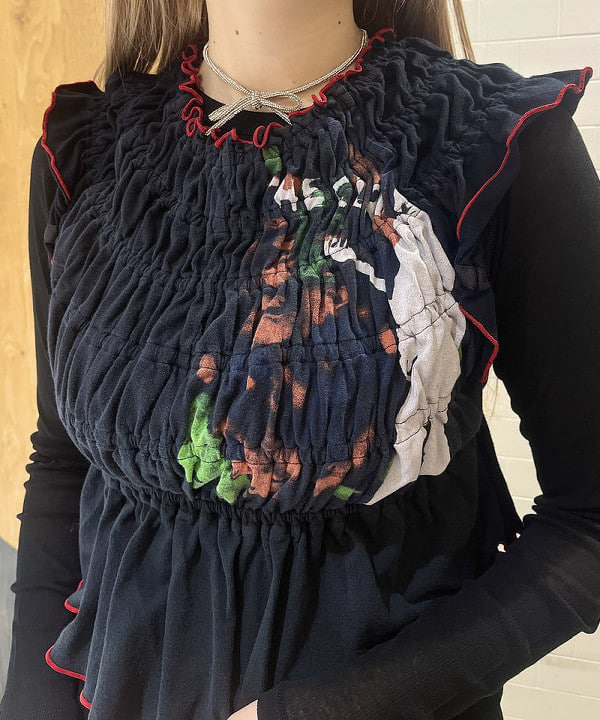 江口 息吹さんの「BEAMS WOMEN｜ワイド ダブル バックル ベルト」を使ったコーディネート