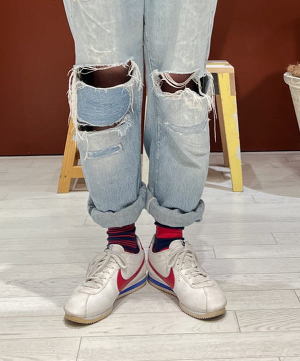 エノモト アミさんの「BEAMS WOMEN｜マドラス チェック ブルゾン」を使ったコーディネート