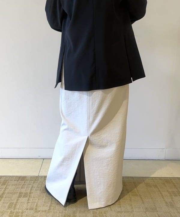 SAKAIさんの「BEAMS WOMEN｜AK+1 / シアー 4ボタン ダブル ジャケット」を使ったコーディネート