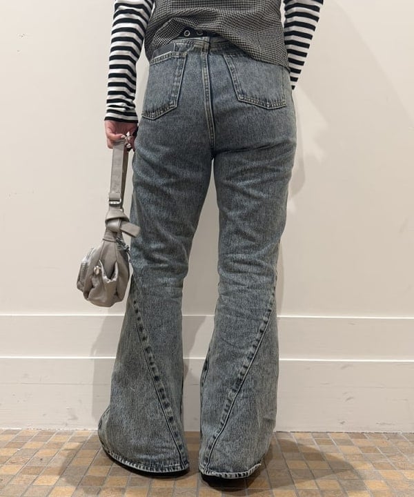 松本 佳菜子さんの「BEAMS WOMEN｜Casselini / フォトプリントビーニー」を使ったコーディネート