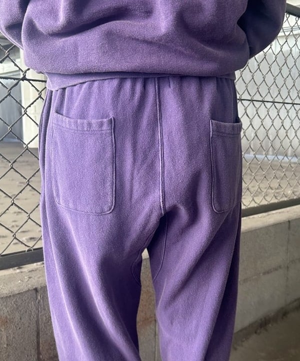 MATSUMOTO AMIさんの「BEAMS WOMEN｜【別注】Healthknit &times; maturely / トンプキンス スウェット パンツ」を使ったコーディネート