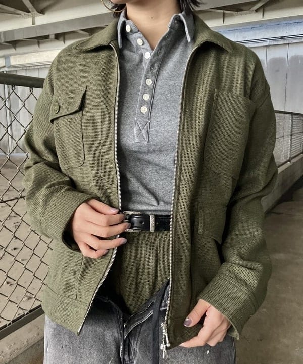 みやさかさんの「BEAMS WOMEN｜【別注】UNIVERSAL OVERALL / MESH WIDE JACKET」を使ったコーディネート