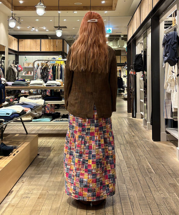 マツモト アカネさんの「BEAMS WOMEN｜シアー 1ボタン シングル ジャケット」を使ったコーディネート