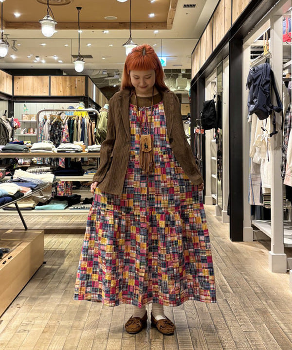 マツモト アカネさんの「BEAMS WOMEN｜シアー 1ボタン シングル ジャケット」を使ったコーディネート